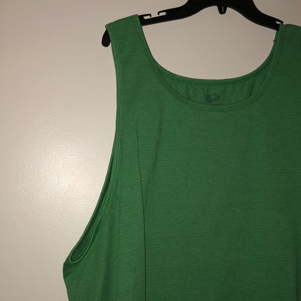Fruit of the Loom Tank - Picture 2 of 2
